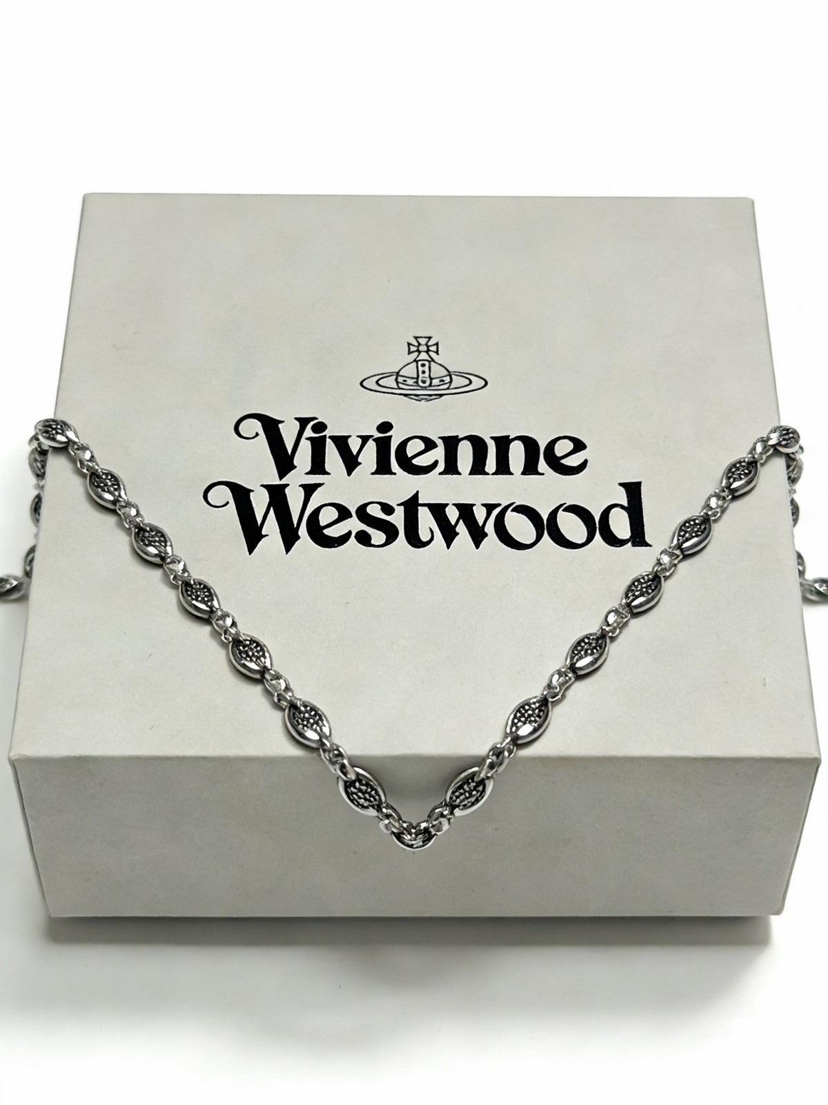 minimalist Necklace for men - alternate angle view 7