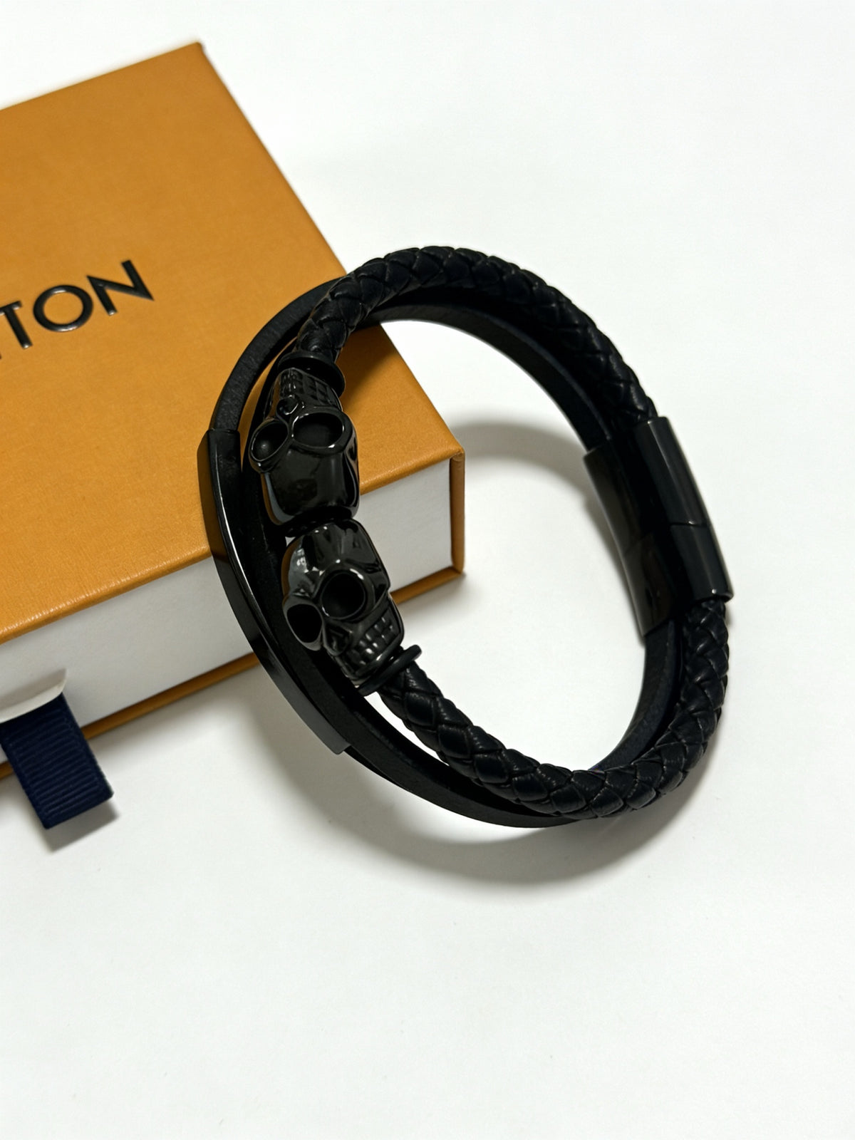 blue genuine leather chain Bracelet for men - alternate angle view 4