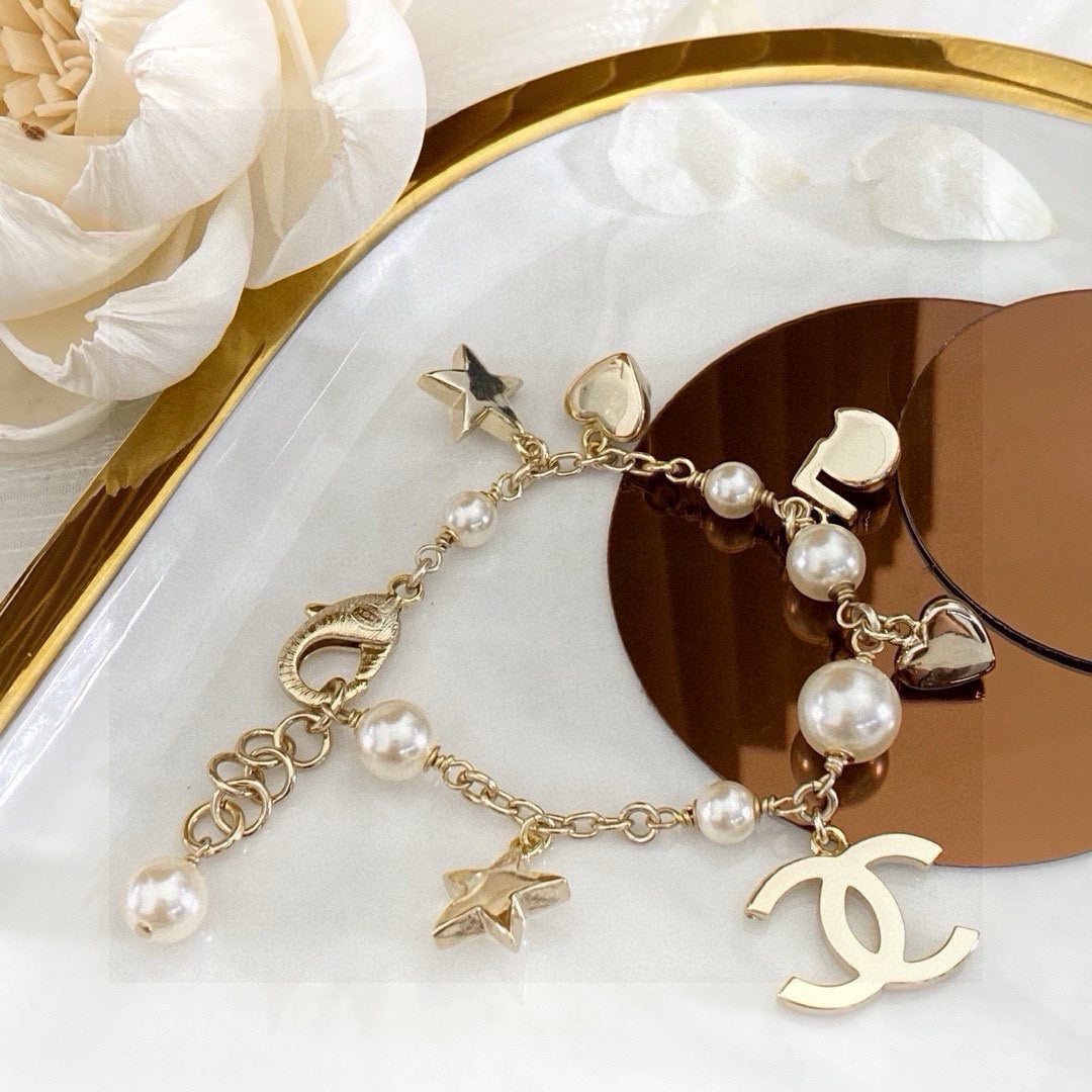 letter Bracelet for women - alternate angle view 7