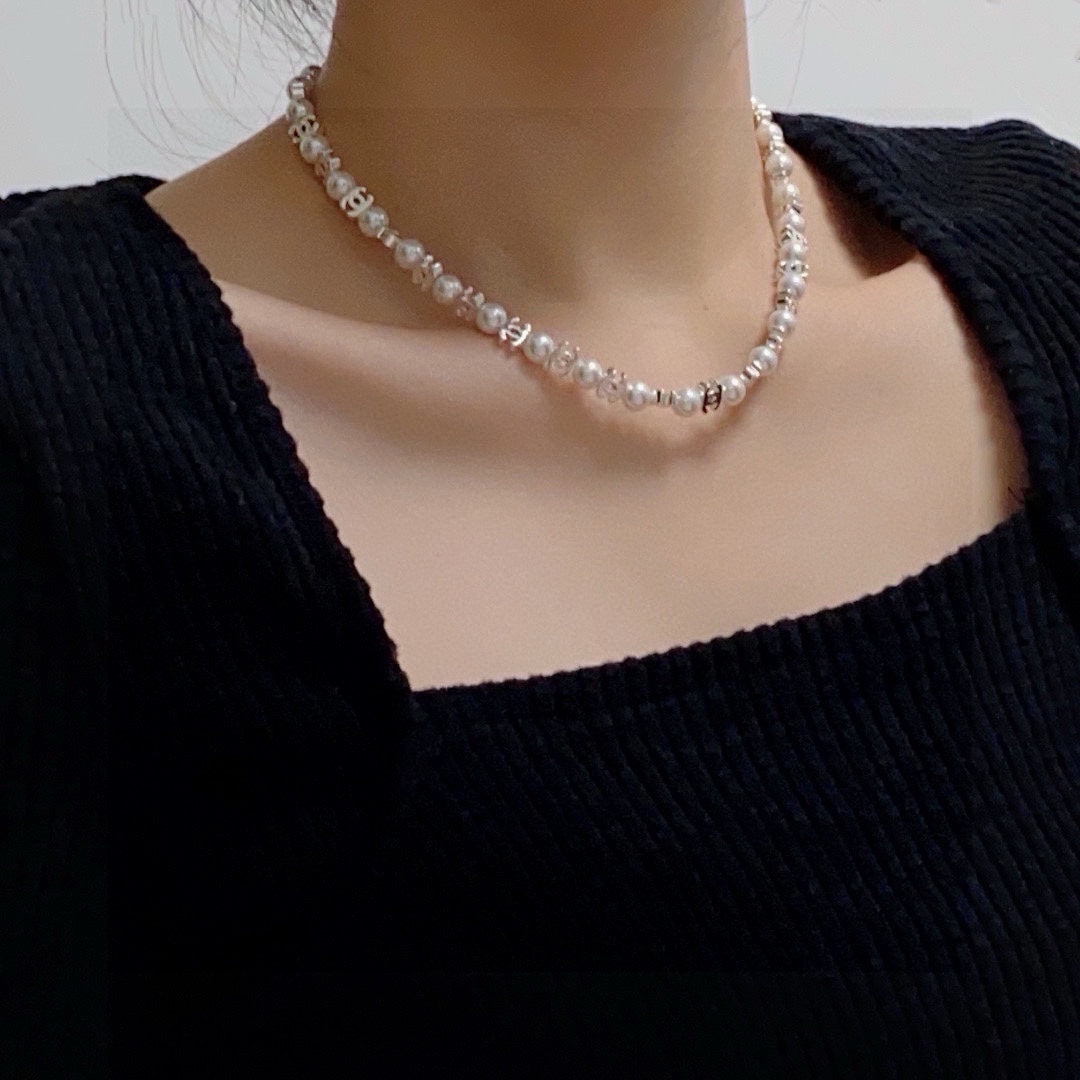 pearl Necklace for women - product detail view
