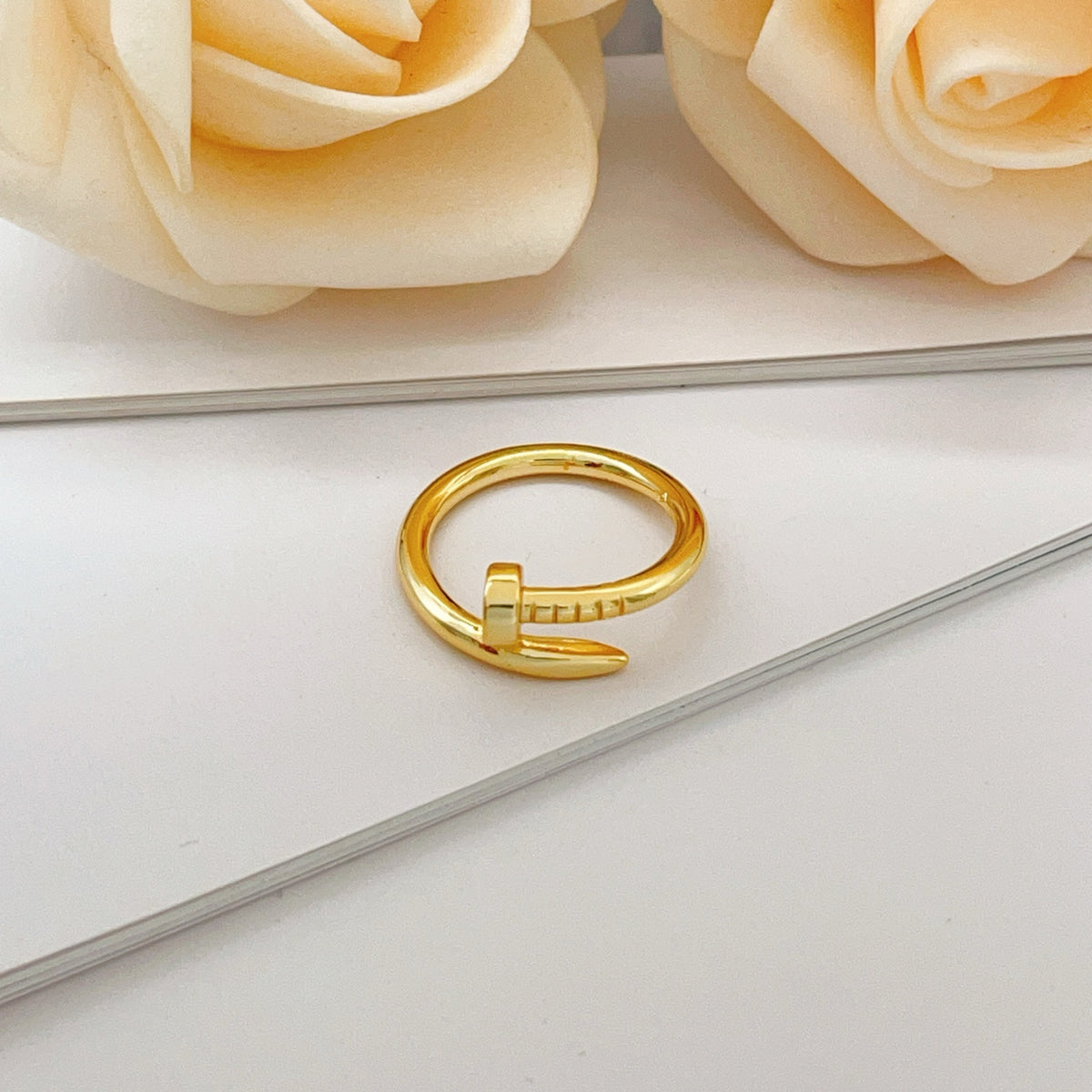 gold brass luxury Ring for women - product detail view