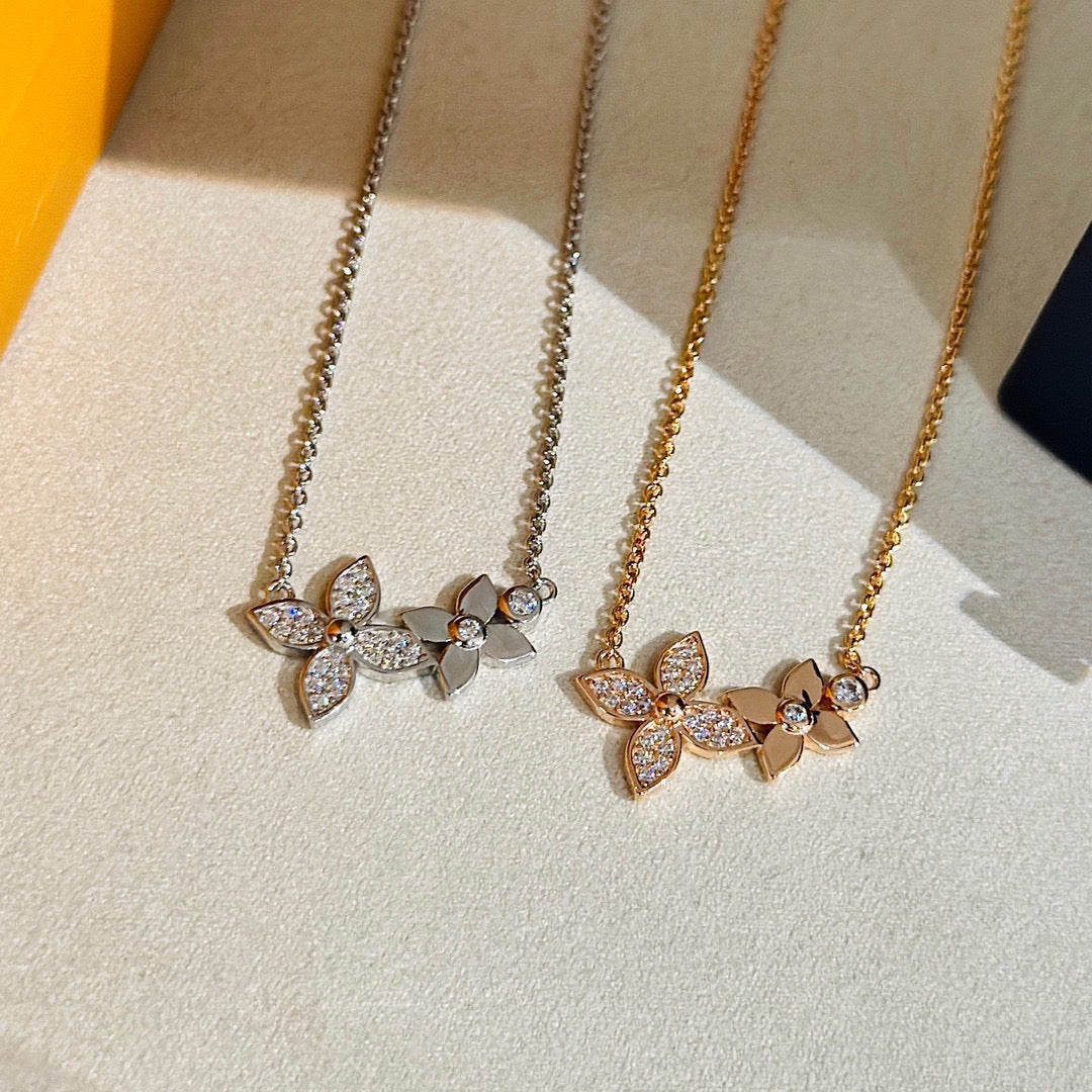 rose gold crystal clover Necklace for women - product detail view
