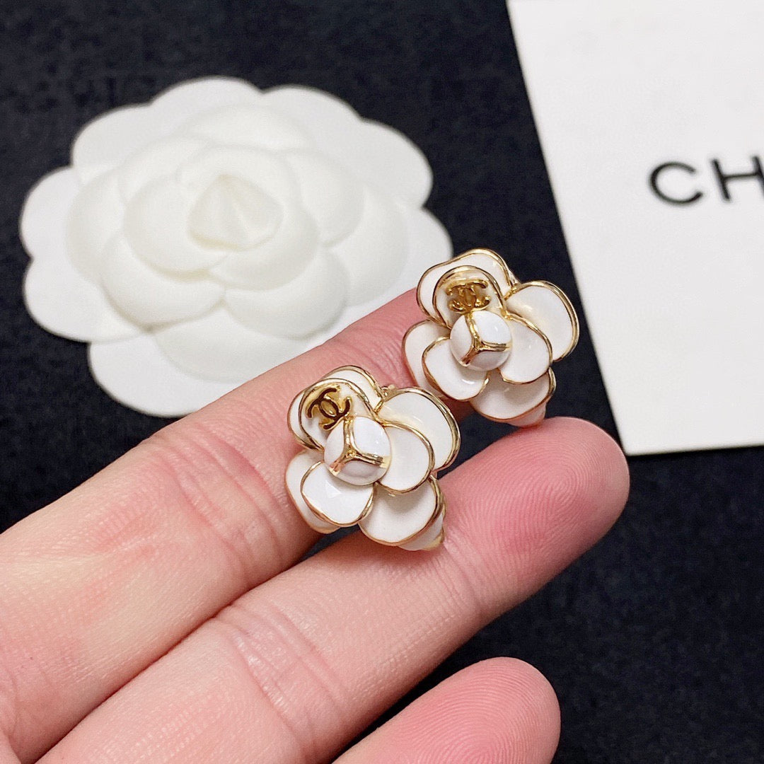 yellow silver post luxury Drop Earrings for women - alternate angle view 8