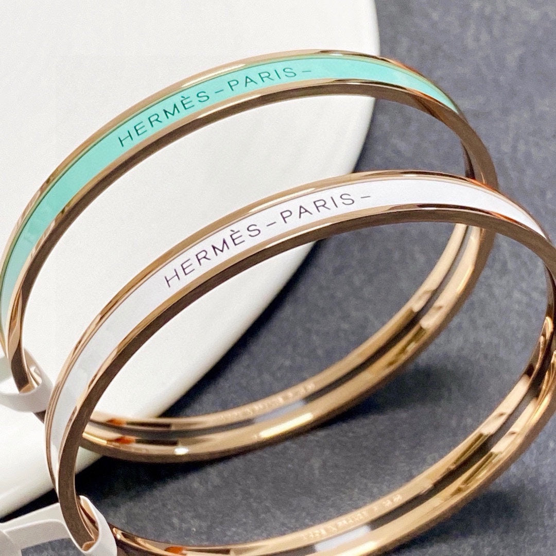 green enamel Bangle for women - alternate angle view 9