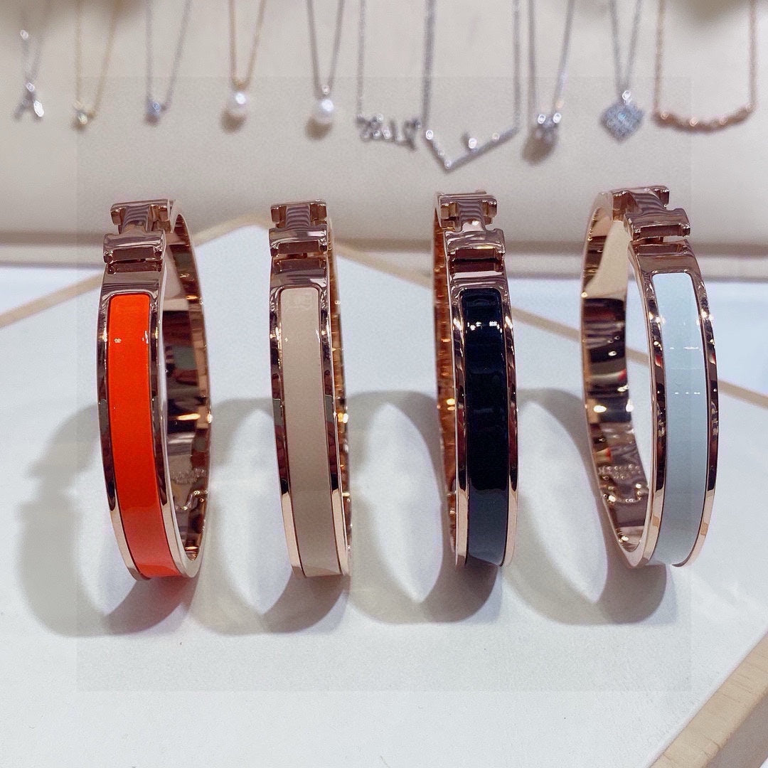 enamel Bangle for women - alternate angle view 4