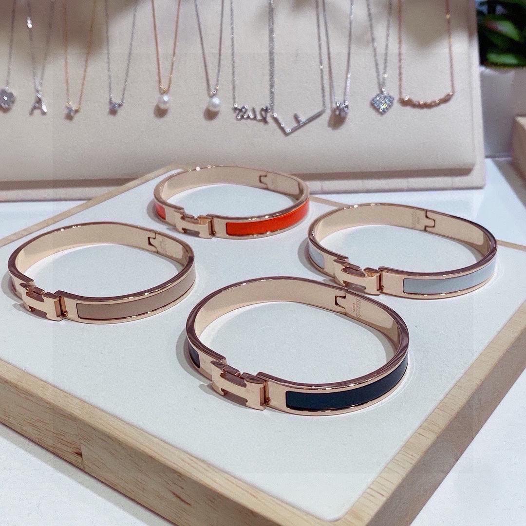 enamel Bangle for women - alternate angle view 3
