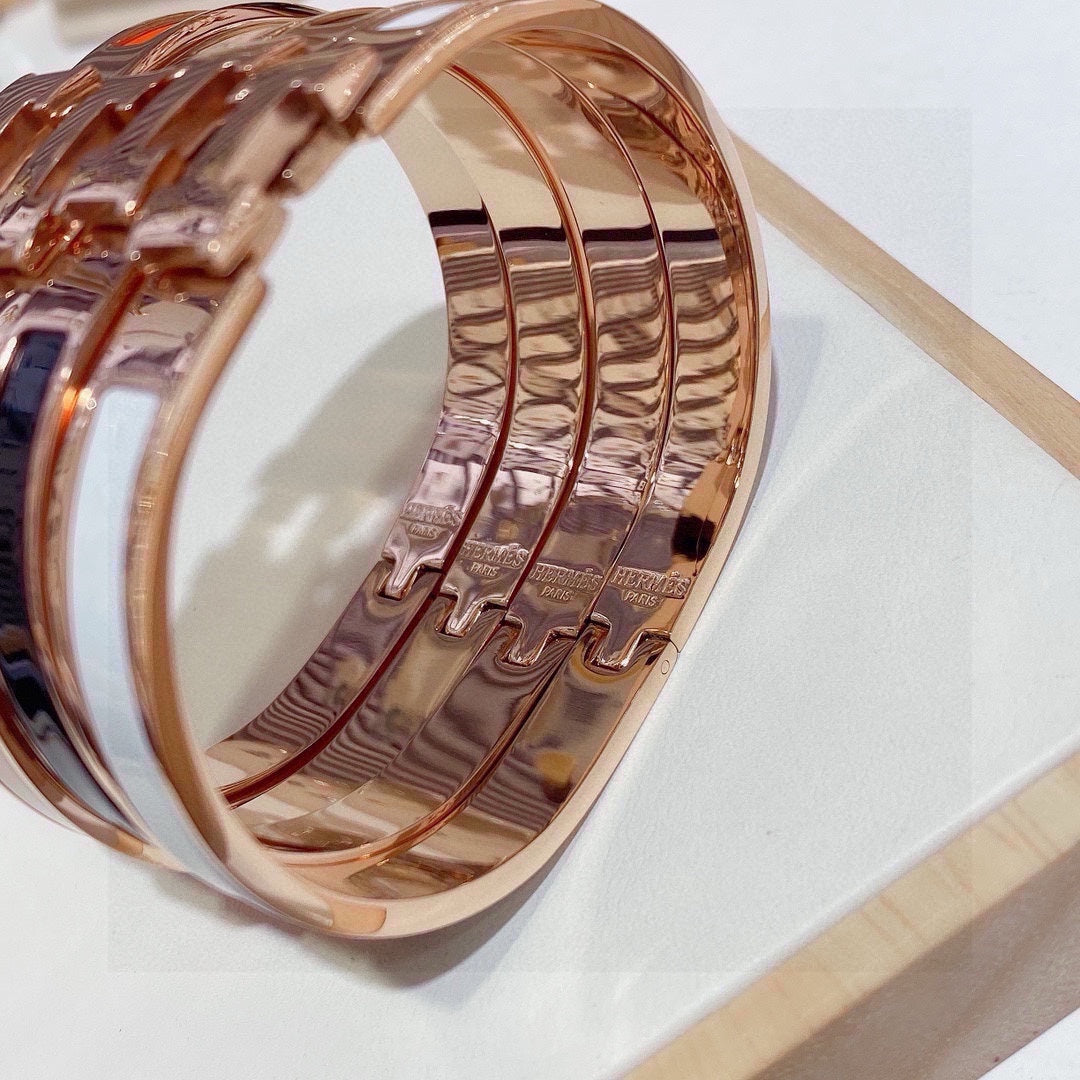 enamel Bangle for women - alternate angle view 5