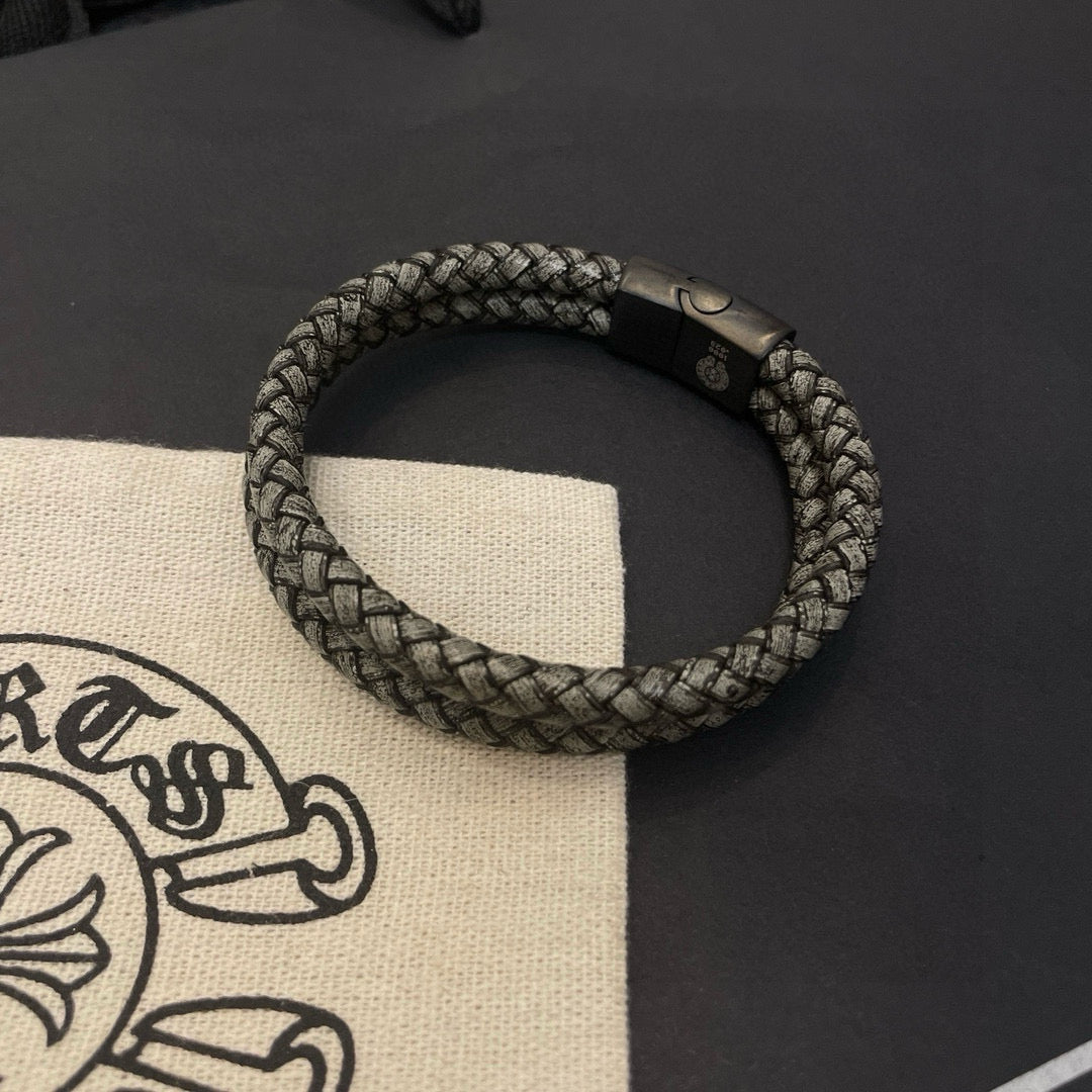 silver leather vintage Bracelet for men - alternate angle view 4