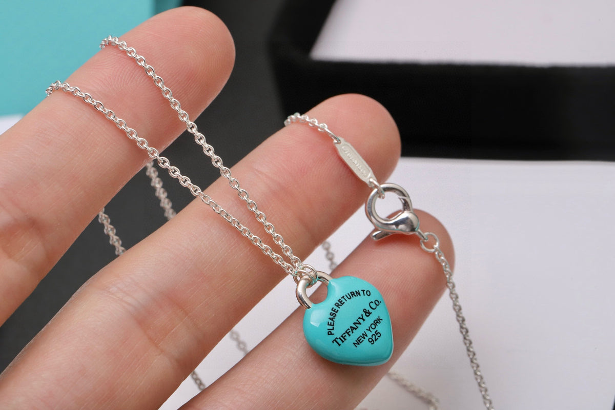 silver sterling silver heart Bracelet for women - alternate angle view 4