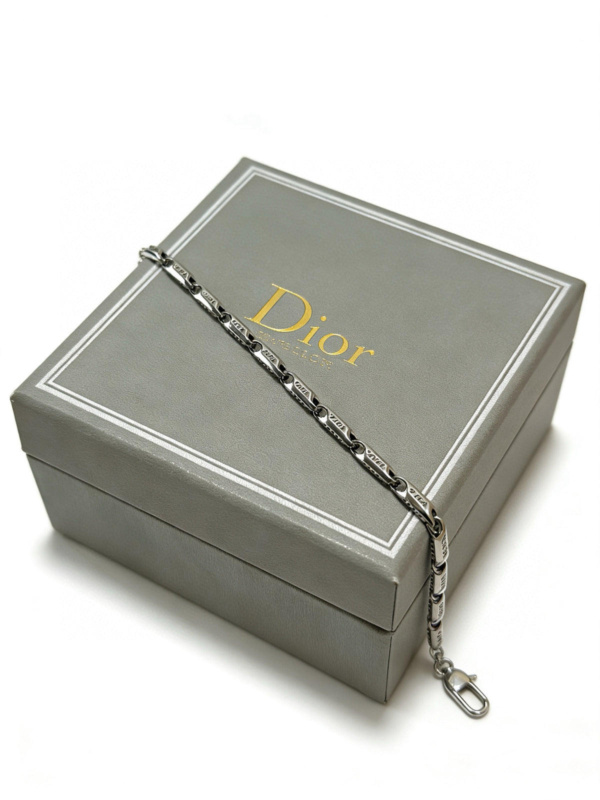 antique chain Bracelet for men - alternate angle view 2