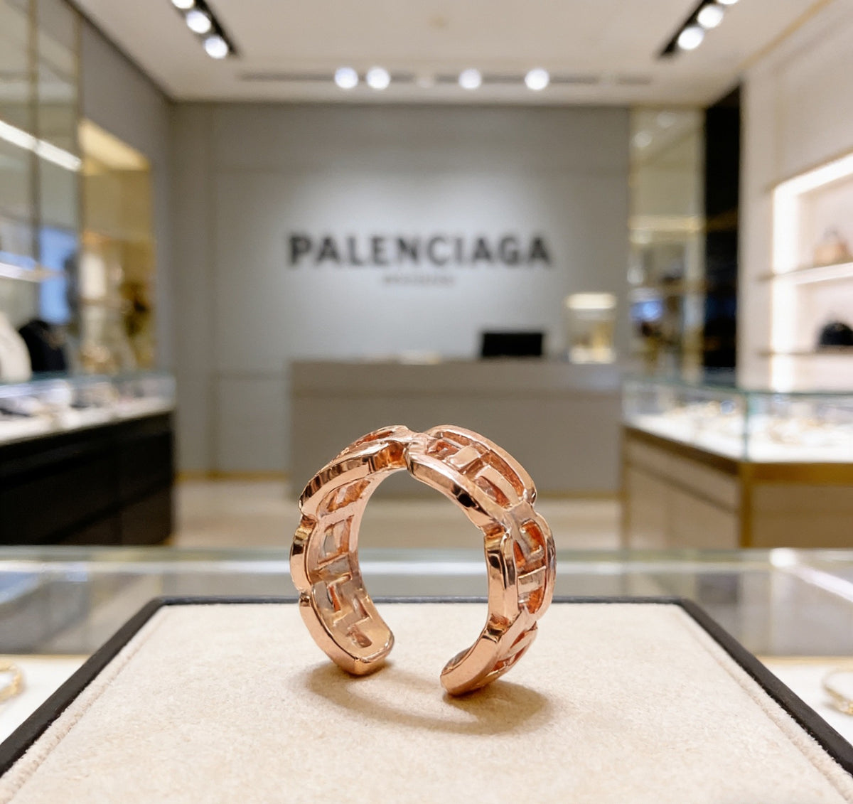 gold unique Ring for women - alternate angle view 4