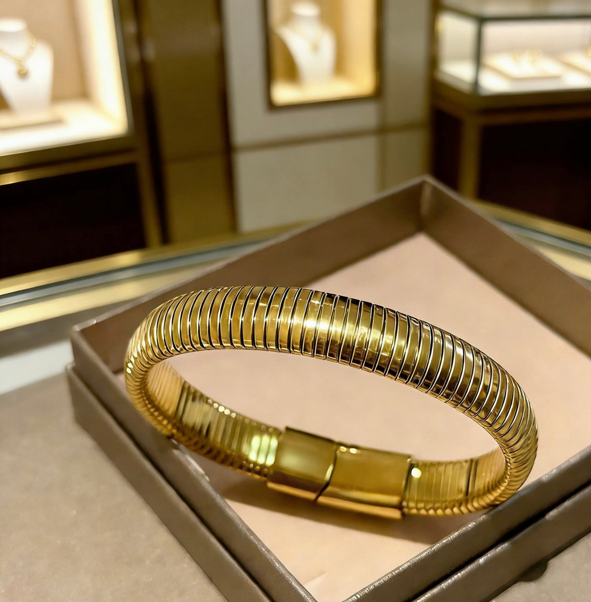 gold minimalist Ring for men - product detail view