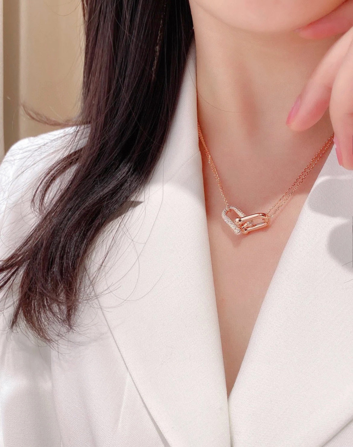 crystal chain Necklace for women - product detail view