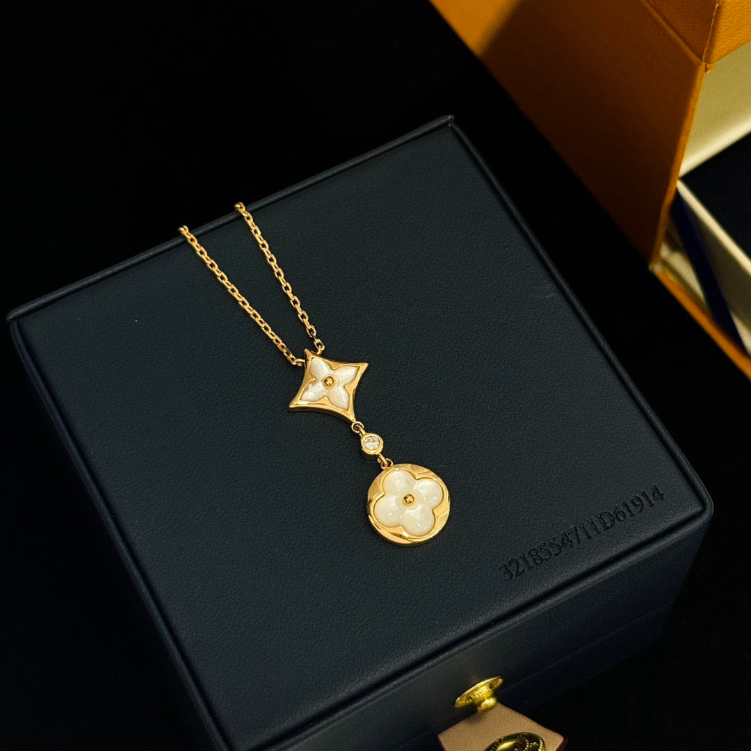 rose gold 18k gold plate clover Necklace for women - alternate angle view 9