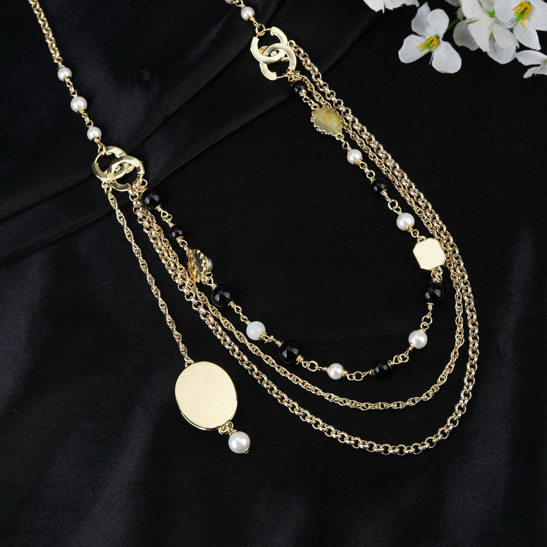 luxury Waist Chain for women - alternate angle view 8