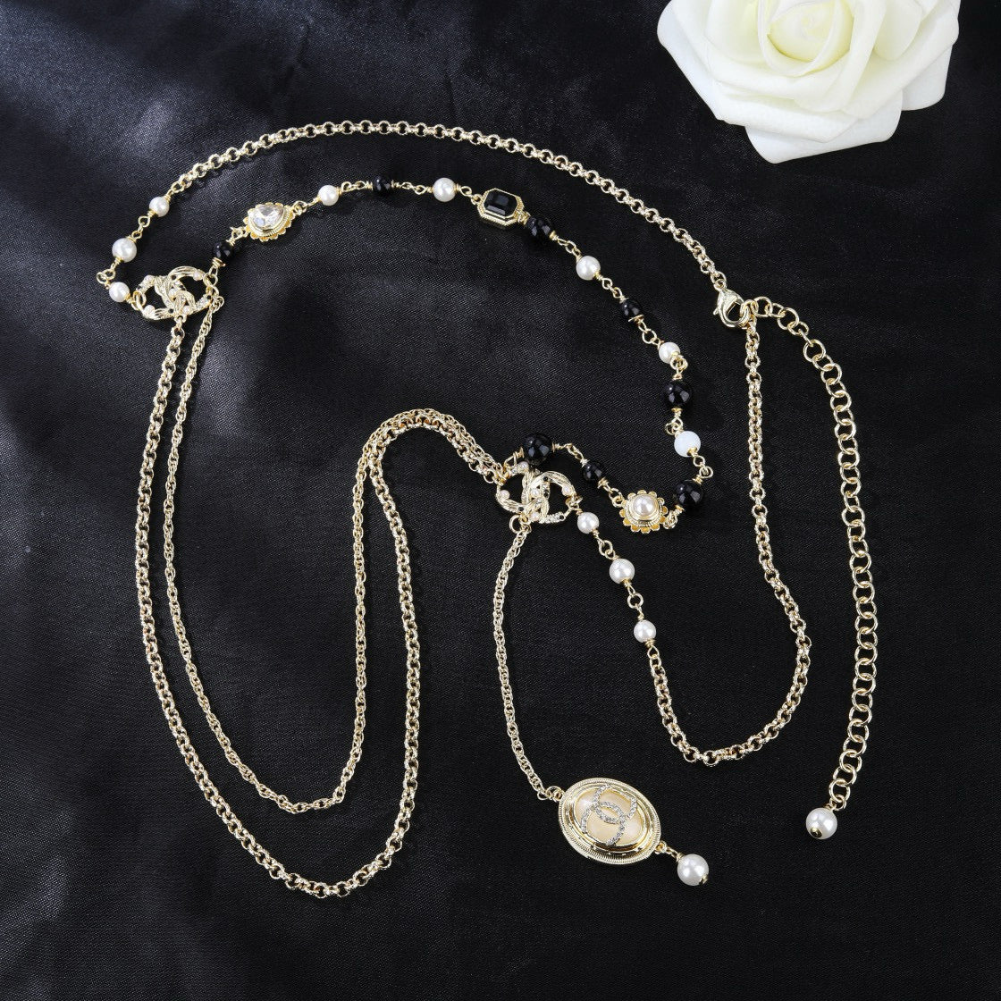 luxury Waist Chain for women - alternate angle view 3