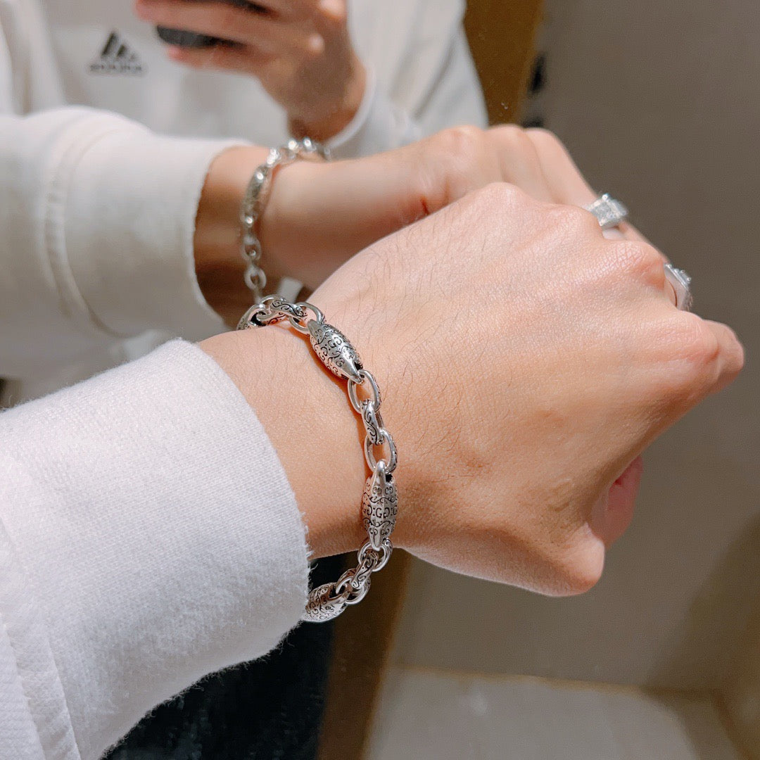 beige luxury Bracelet for men - alternate angle view 3