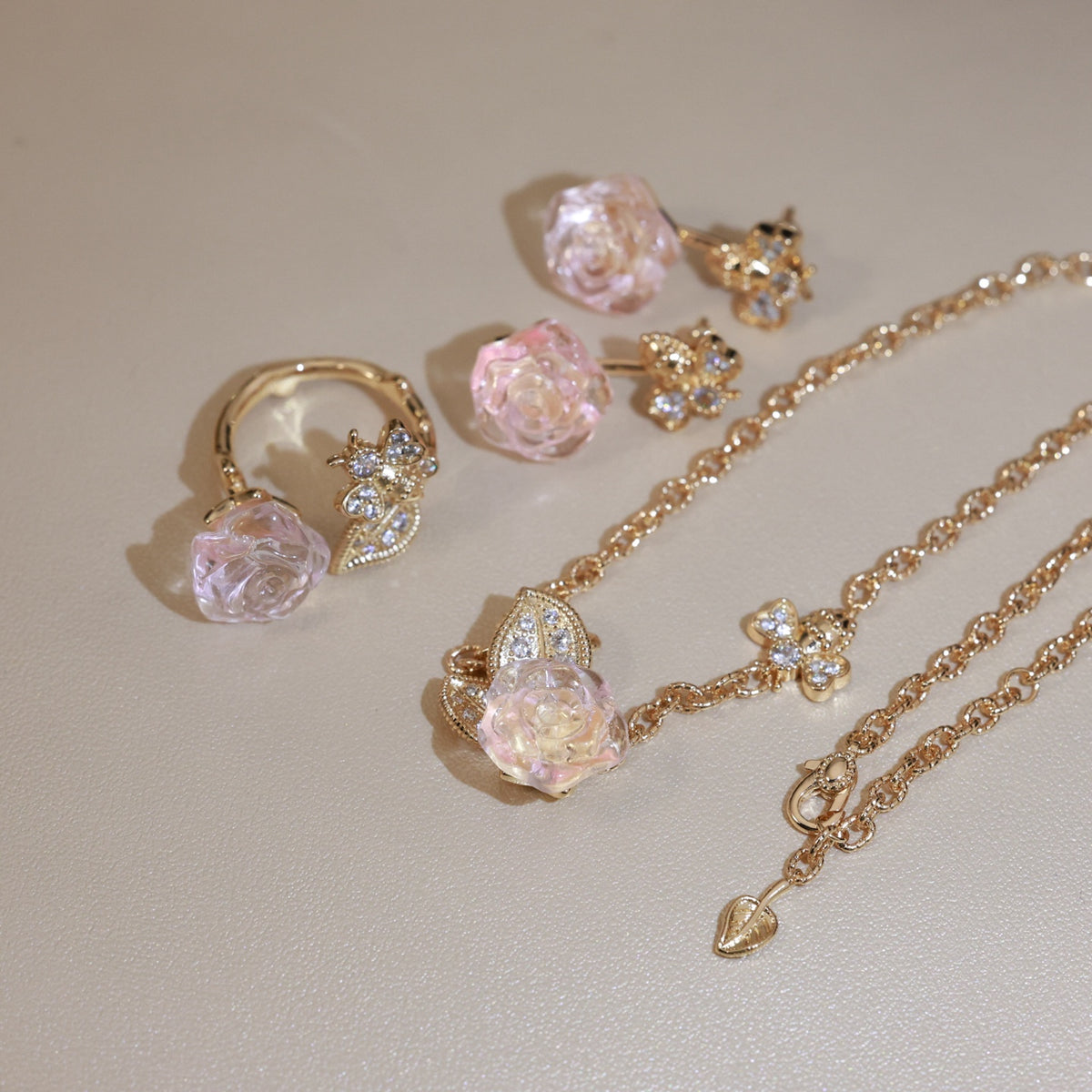 floral Necklace for women - alternate angle view 9