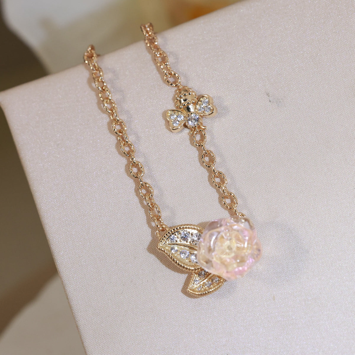 floral Necklace for women - alternate angle view 4