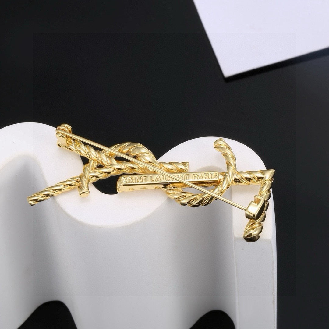 elegant Brooch for women - alternate angle view 6