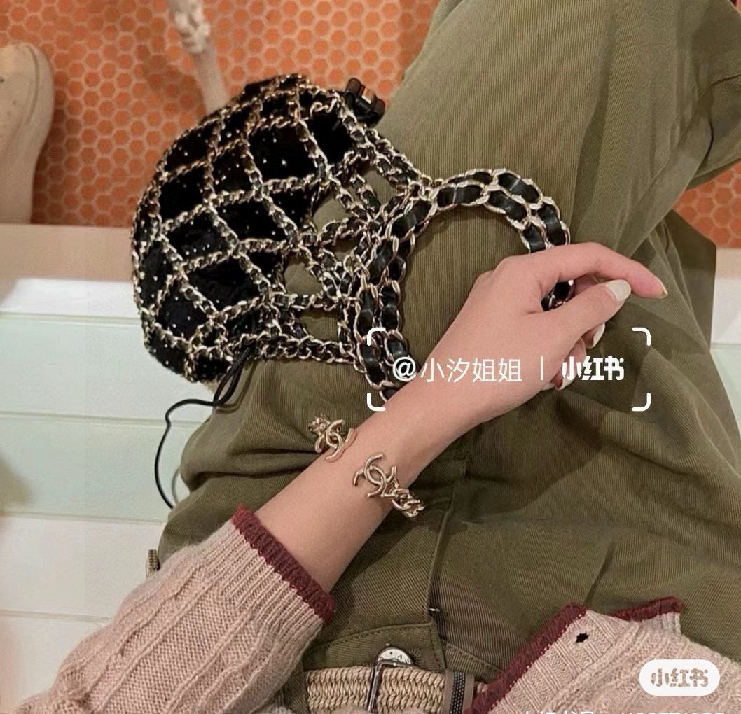elegant Bangle for women - alternate angle view 8