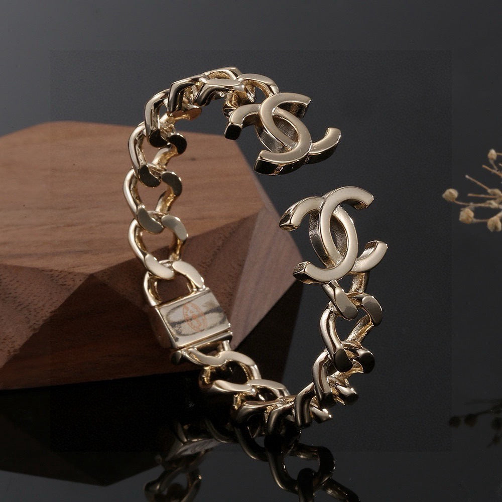 elegant Bangle for women - alternate angle view 6