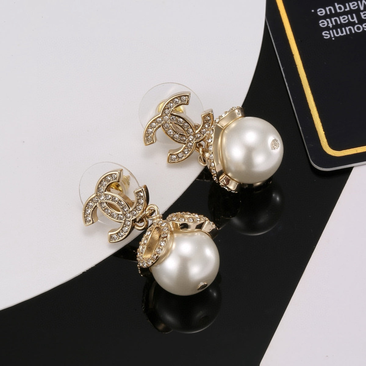 pearl double c Drop Earrings for women - alternate angle view 3