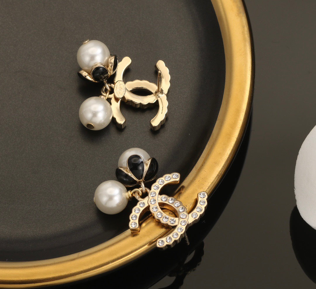 gold letter Stud Earrings for women - alternate angle view 5