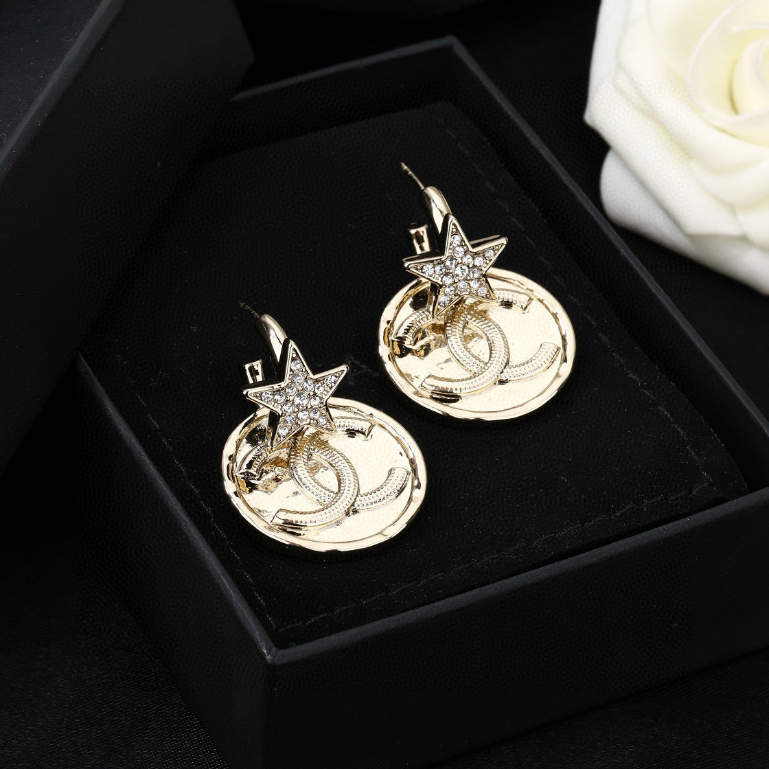 luxury Drop Earrings for women - alternate angle view 8