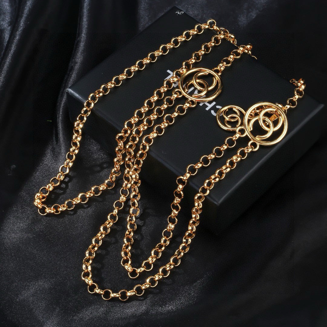 luxury Waist Chain for women - alternate angle view 4