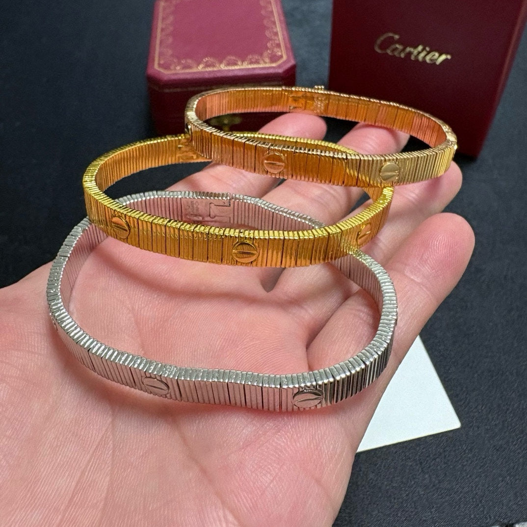 Bangle for women - alternate angle view 8