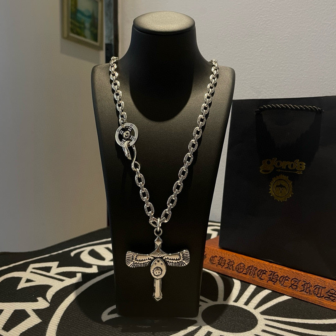 silver stone vintage Pendant for men - product detail view