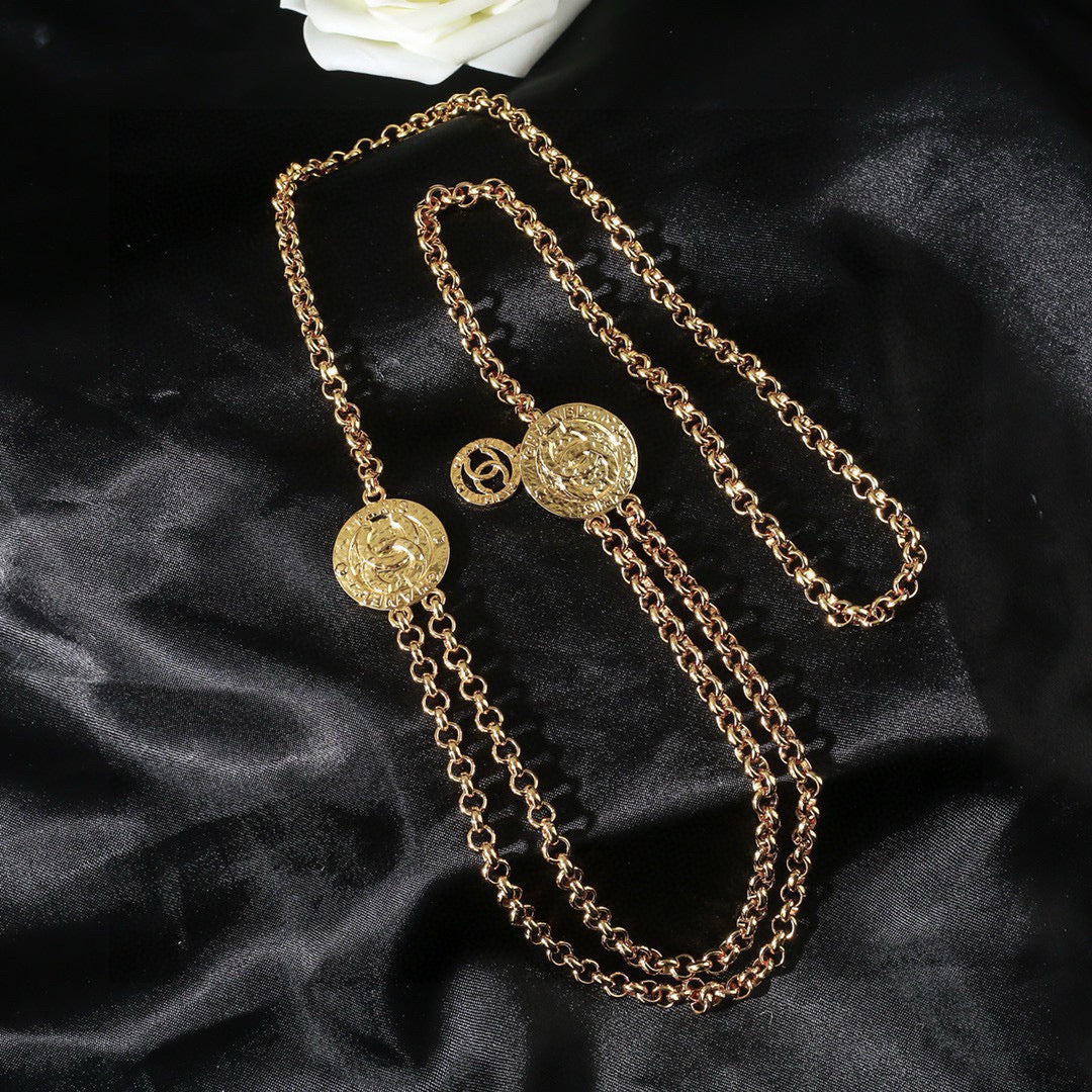 luxury Waist Chain for women - alternate angle view 5