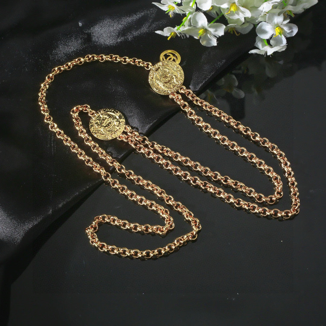 luxury Waist Chain for women - alternate angle view 4