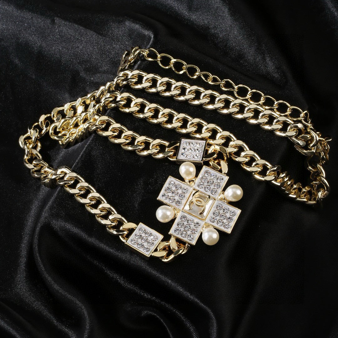 delicate Waist Chain for women - alternate angle view 5