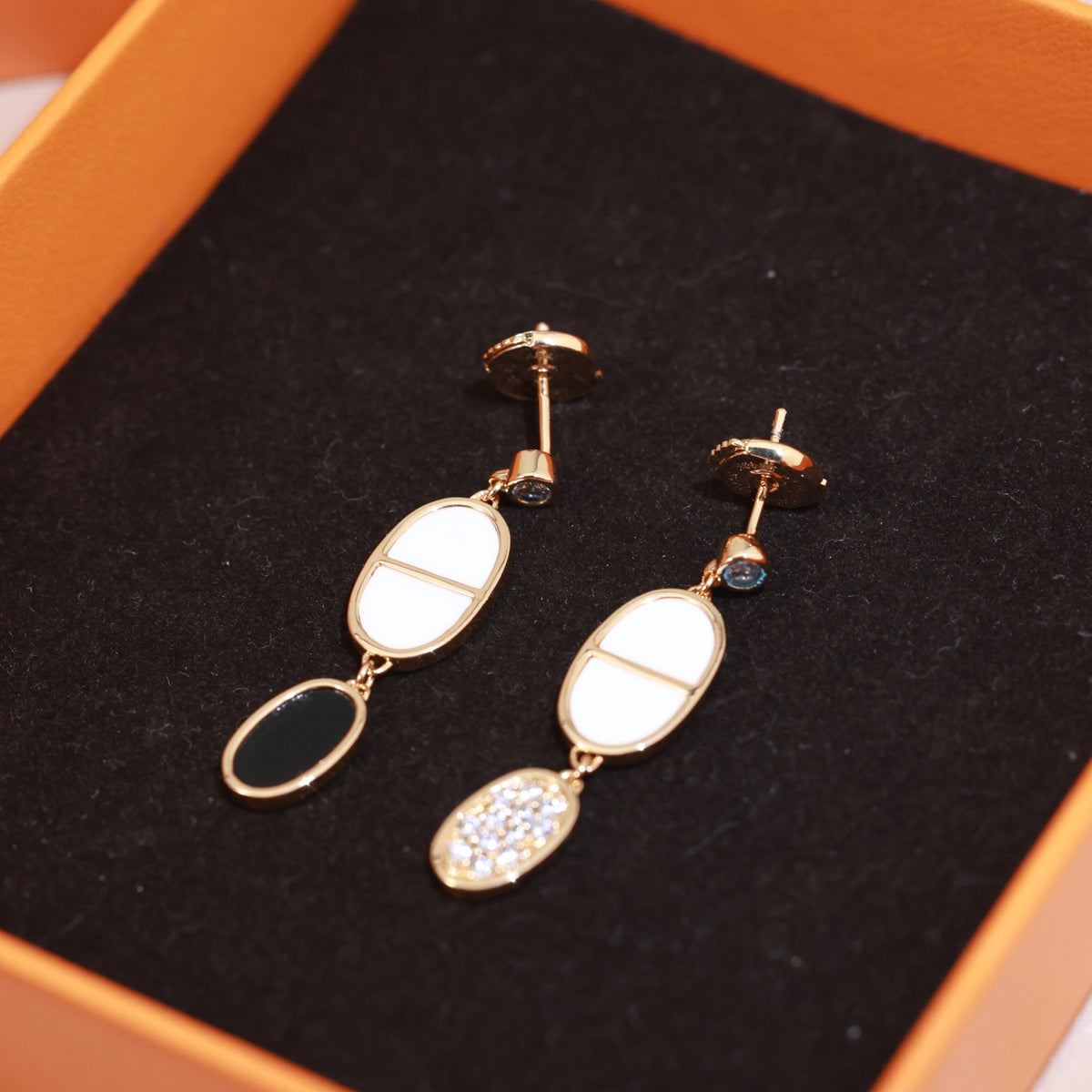black and white 925 sterling silver stylish Stud Earrings for women - alternate angle view 8