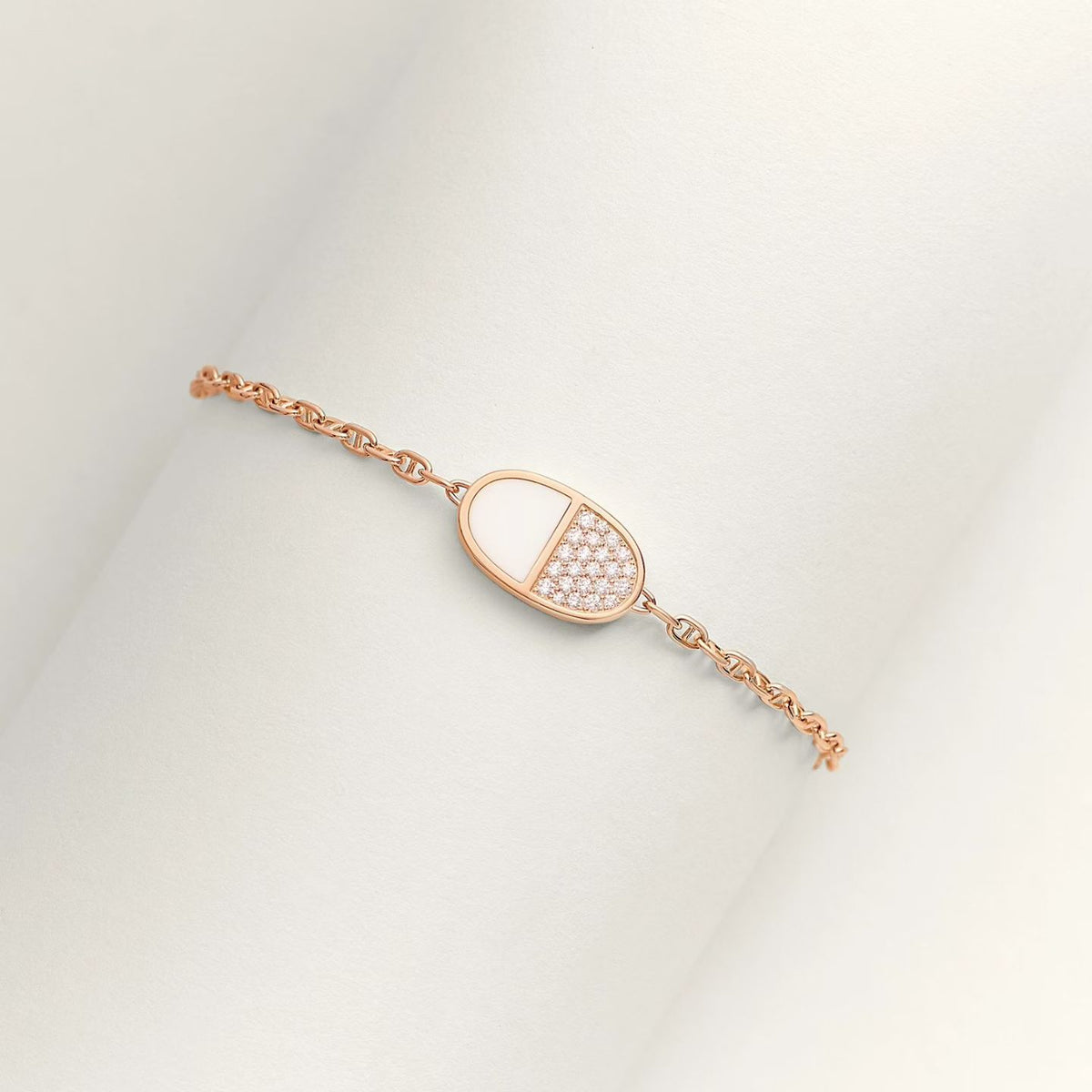 gold heart Bracelet for women - product detail view