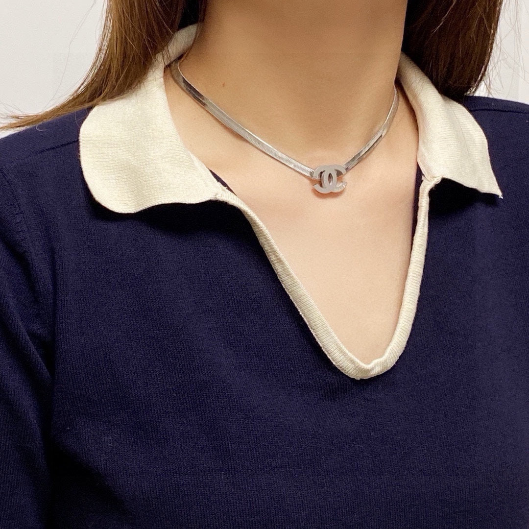 red snake Necklace for women - alternate angle view 9