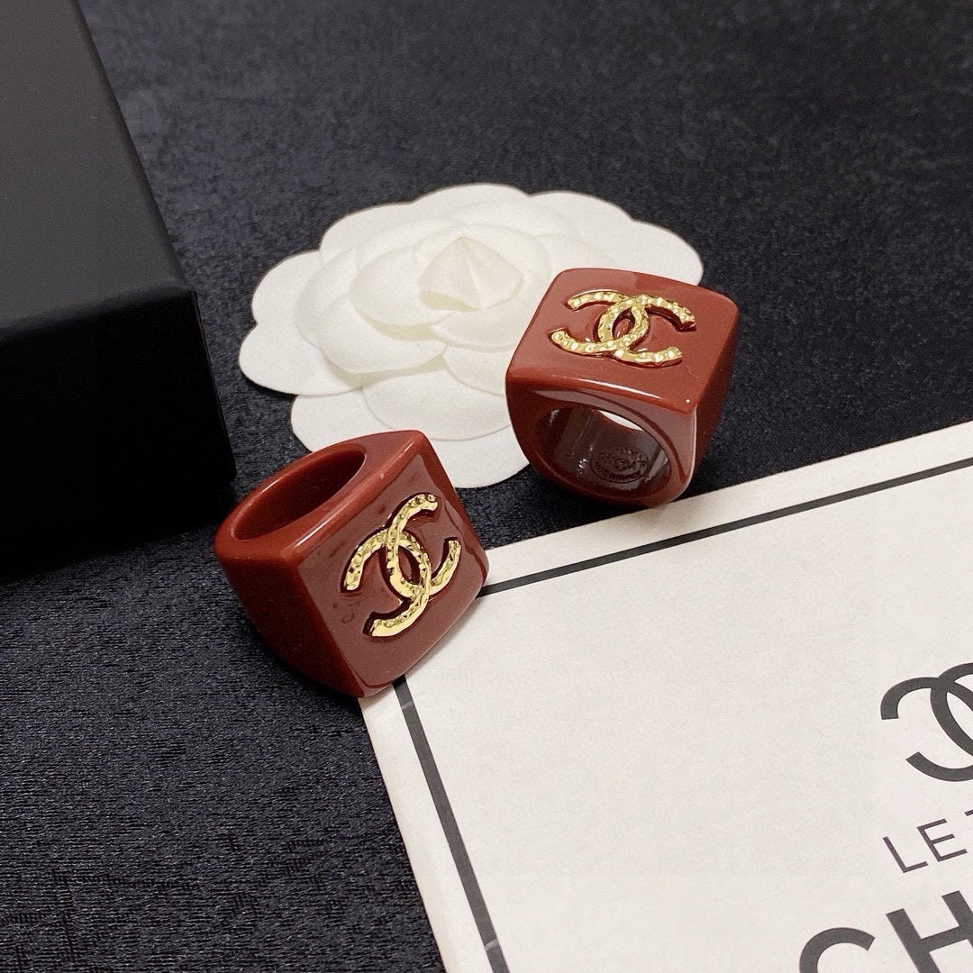 white acrylic letter Ring for women - alternate angle view 9
