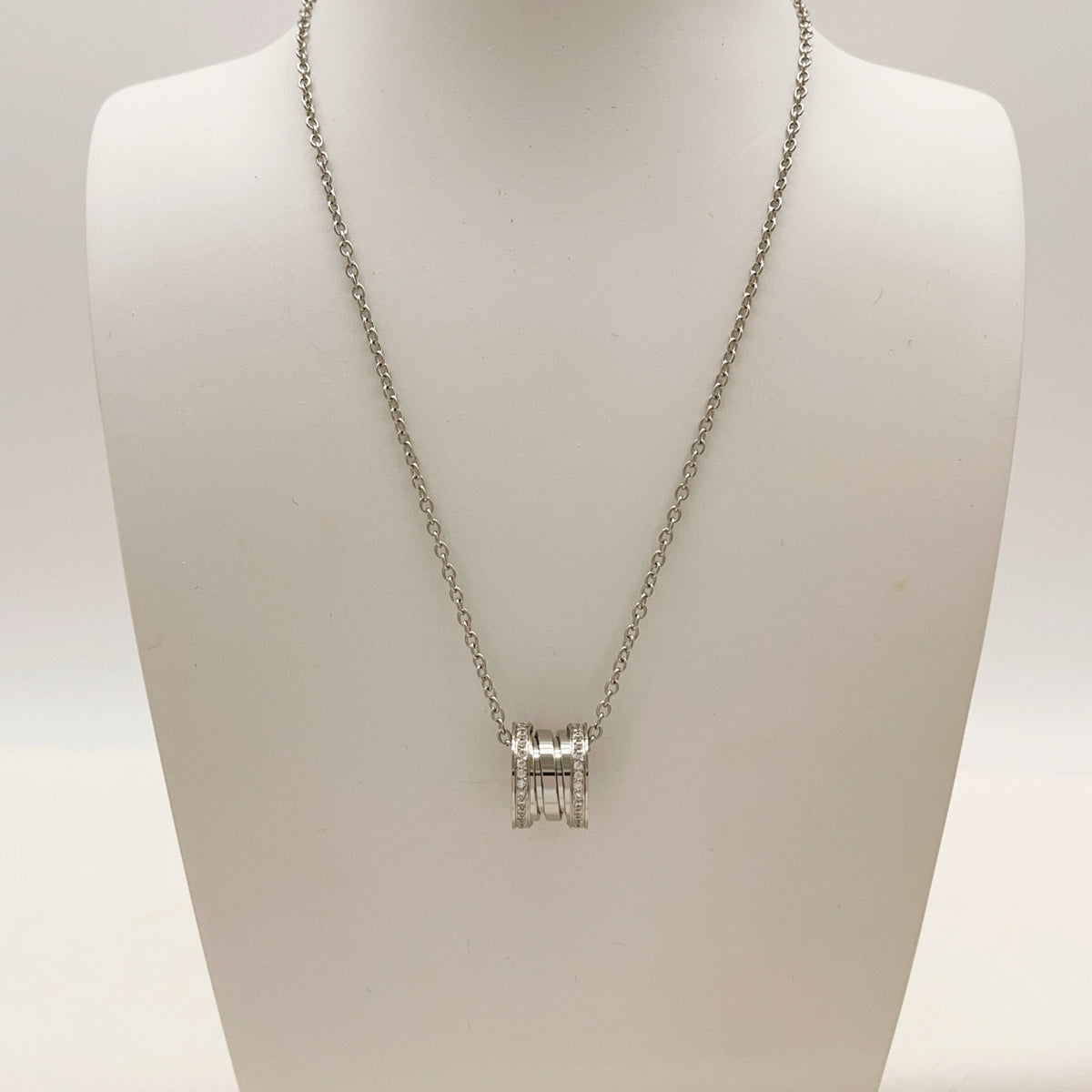 silver brass luxury Necklace for women - alternate angle view 6