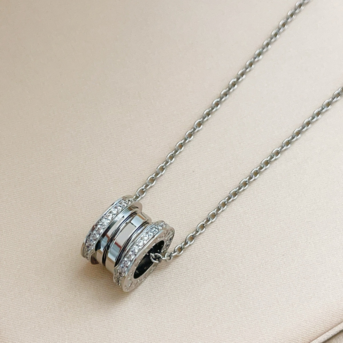 silver brass luxury Necklace for women - product detail view