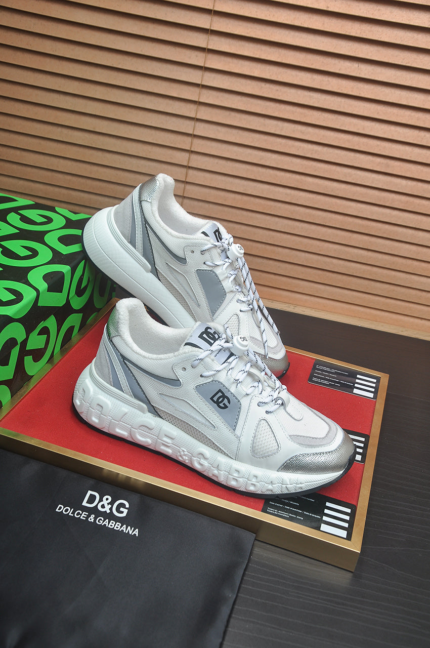 Dolce & Gabbana DG Low-Top Sneakers in Calfskin