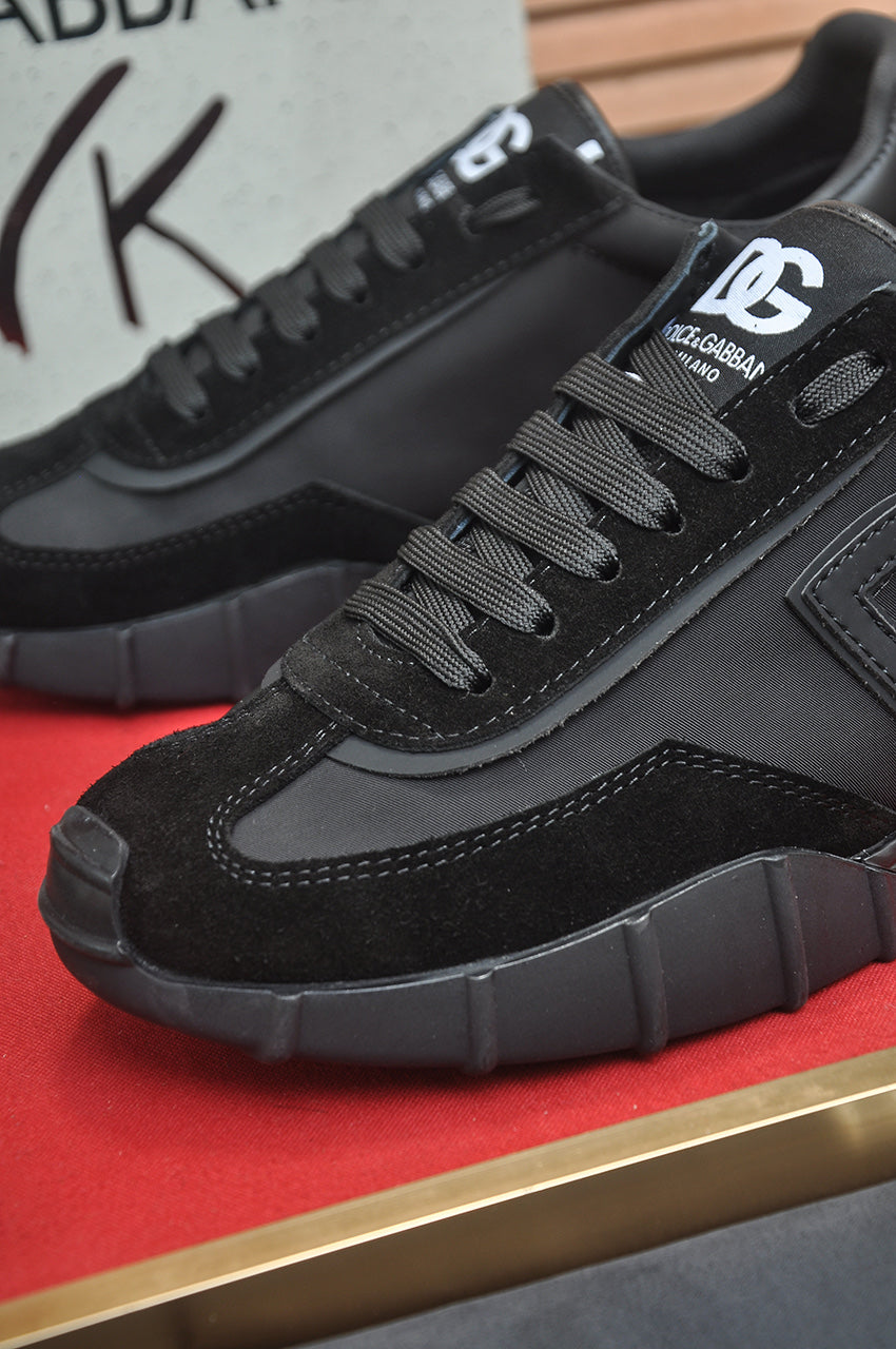 Dolce & Gabbana DG Low-Top Sneakers in Calfskin