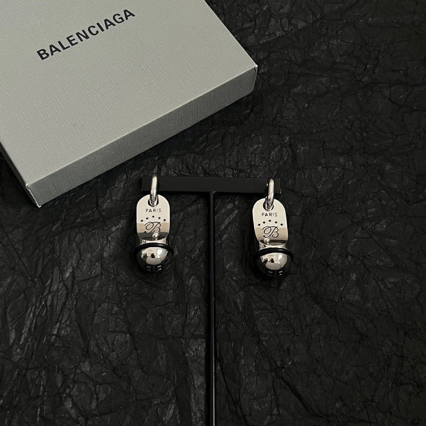 gold luxury Drop Earrings for women - alternate angle view 4