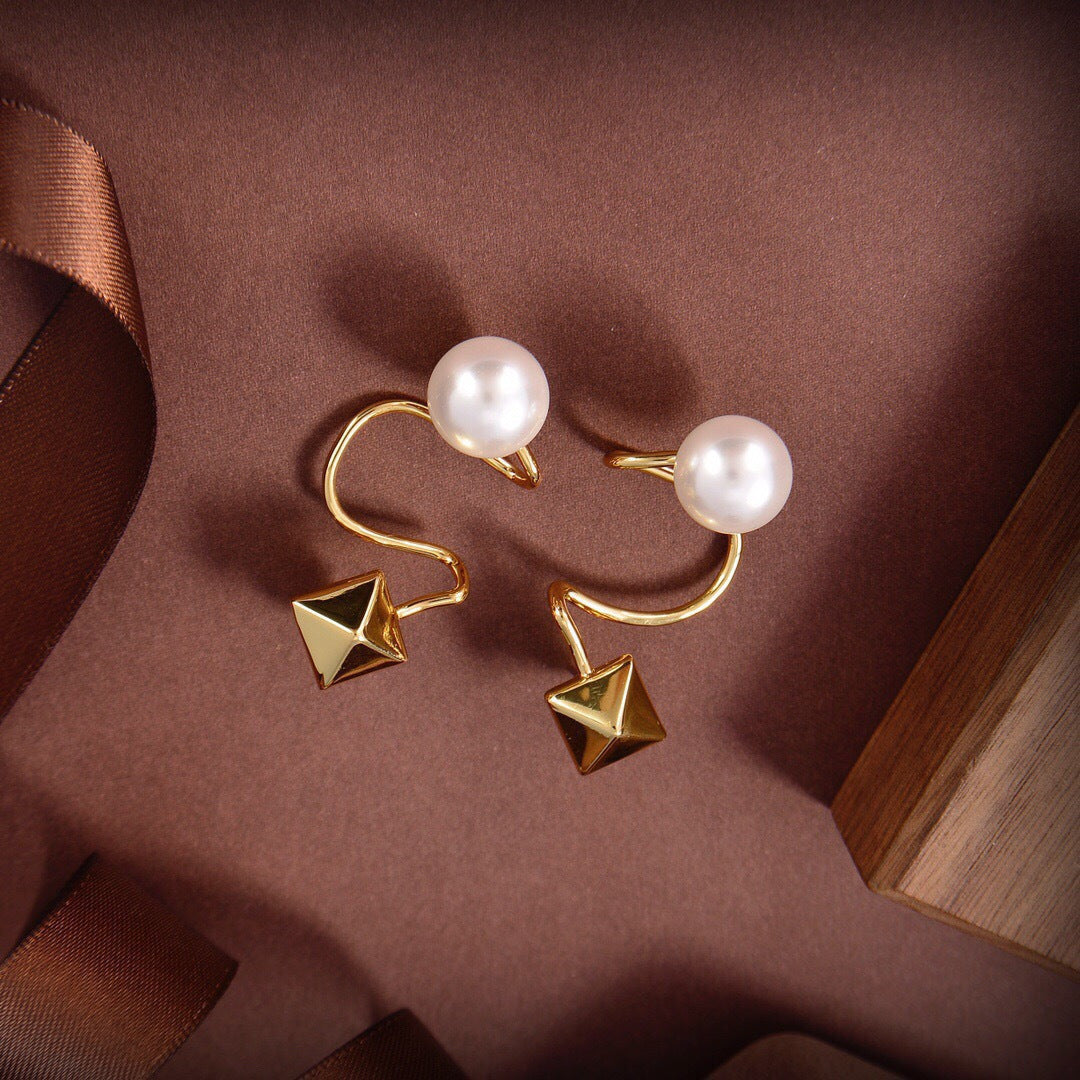 gold minimalist Drop Earrings for women - alternate angle view 4