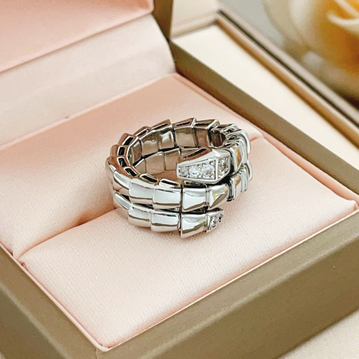 silver brass luxury Ring for women - product detail view