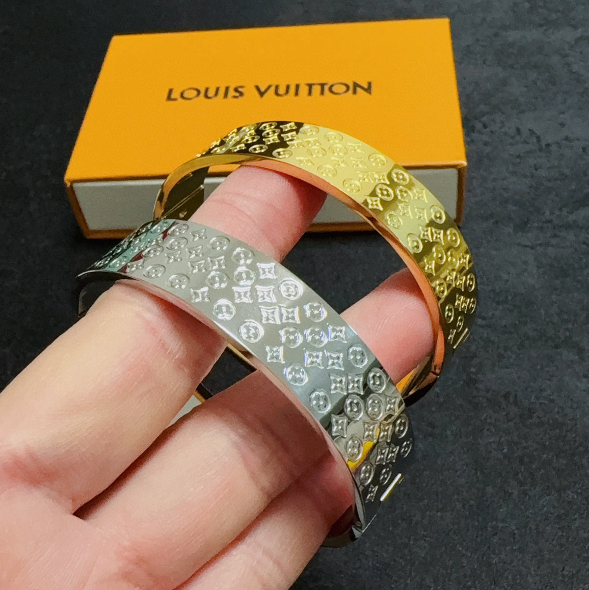 white clover Bangle for women - alternate angle view 8