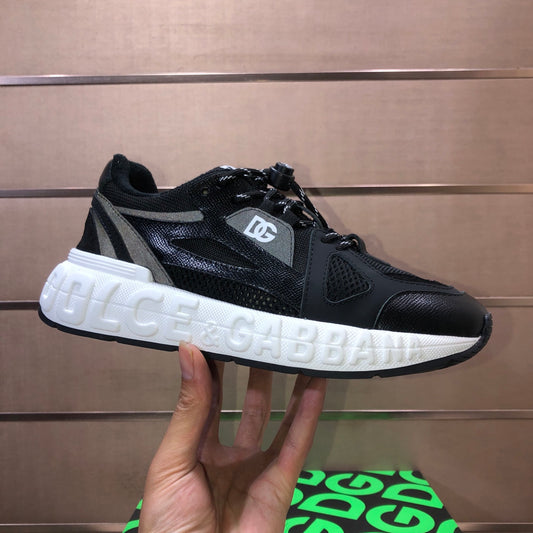 Dolce & Gabbana DG Low-Top Sneakers in Calfskin