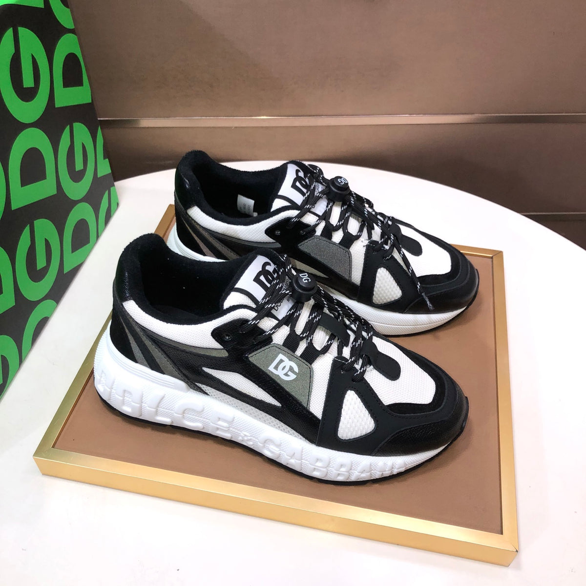 Dolce & Gabbana DG Low-Top Sneakers in Calfskin