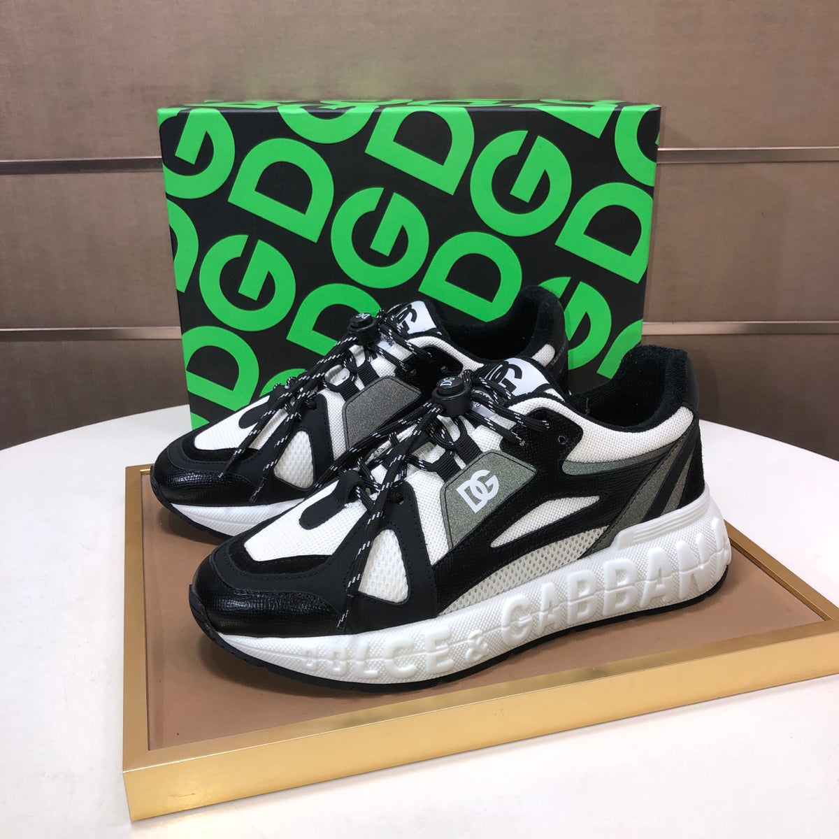 Dolce & Gabbana DG Low-Top Sneakers in Calfskin